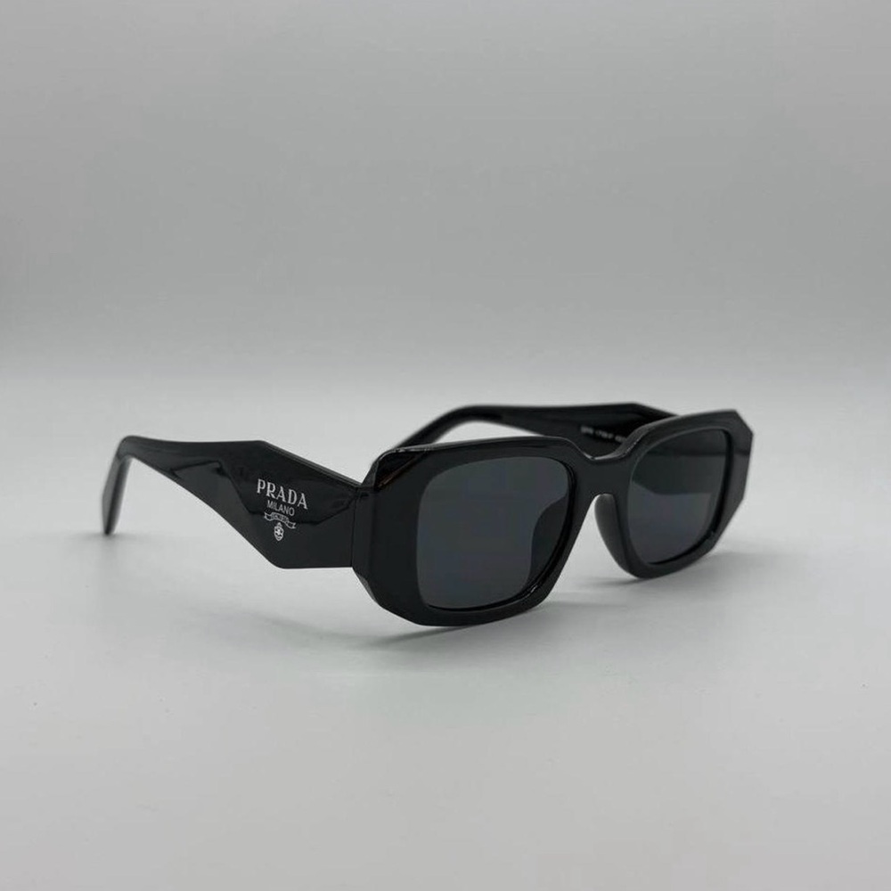Prada Black Rectangular Sunglasses with Dark Lens… - image 4